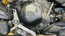 Ducati Multistrada V2 S Red (25MY)